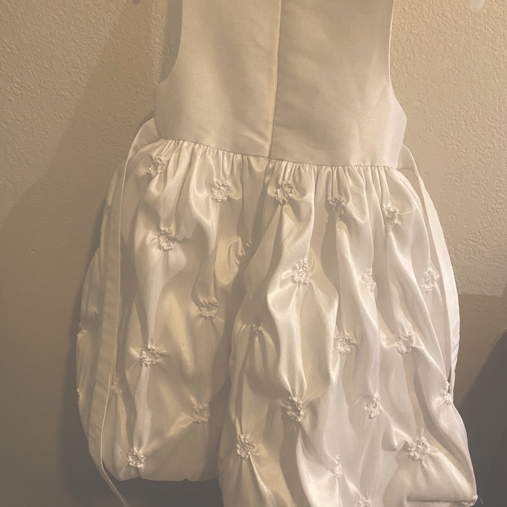 American Princess size 4T white dress with fluffy tule skirt